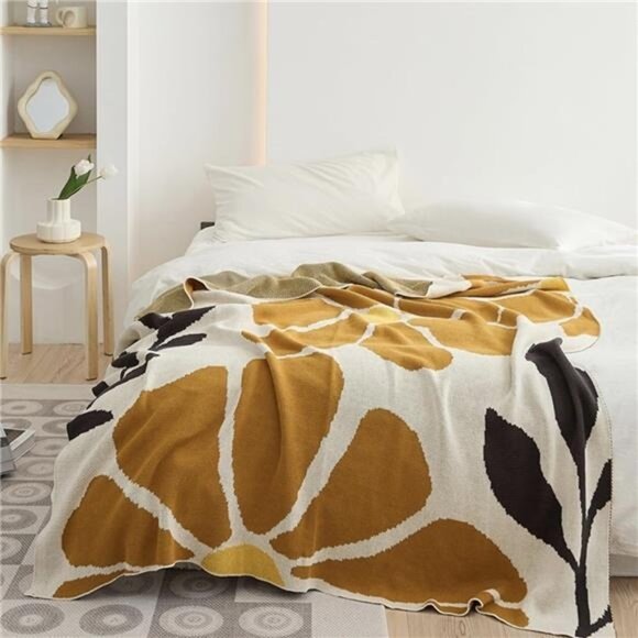 NEW Anthro Boho Floral Reversible Retro Throw Blanket Bedspread Quilt 50" x 65"